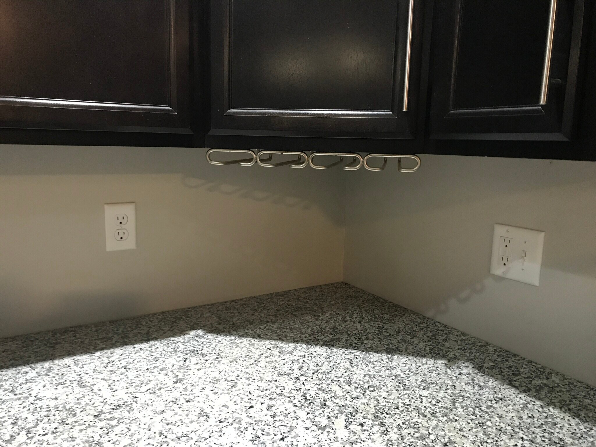 Building Photo - 626 S Main St