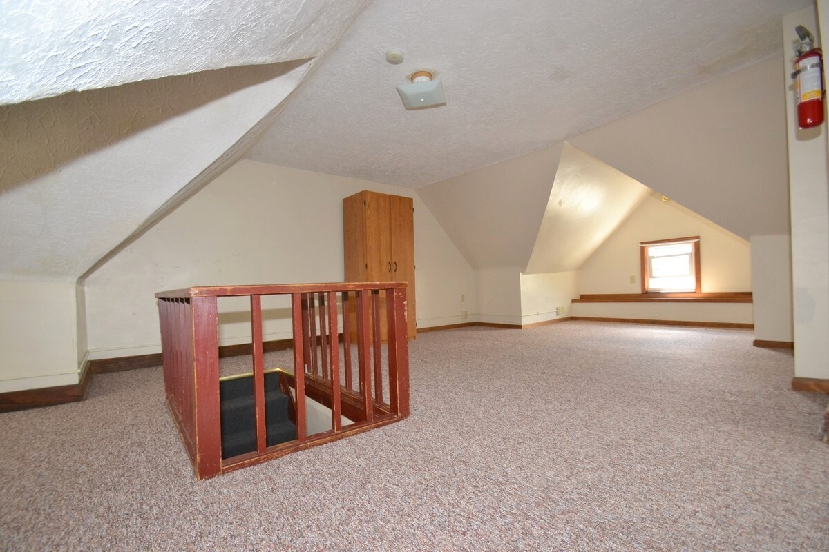 Building Photo - 537 Carroll St