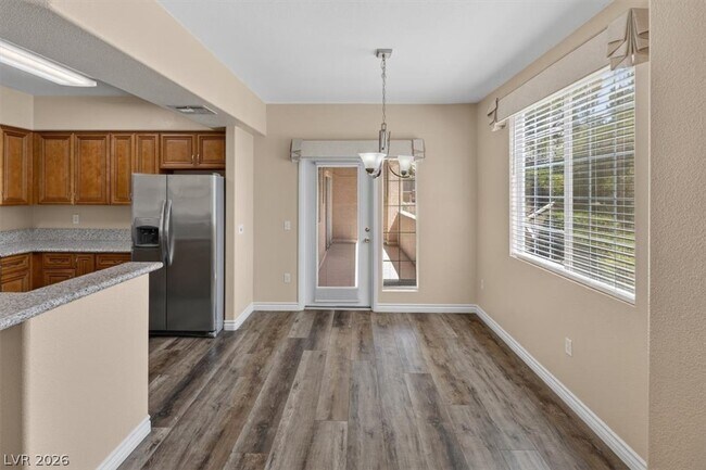 Building Photo - 9901 Trailwood Dr