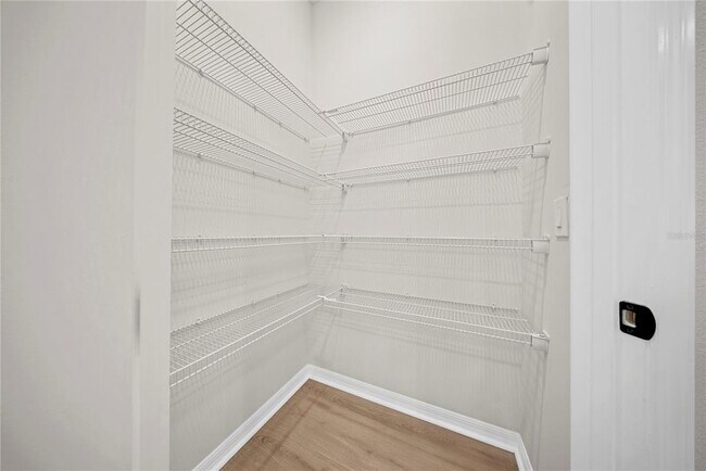 Building Photo - 8123 Fenton St