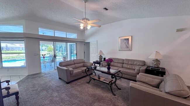 Building Photo - Gated Single Family Home For Rent in West Melbourne