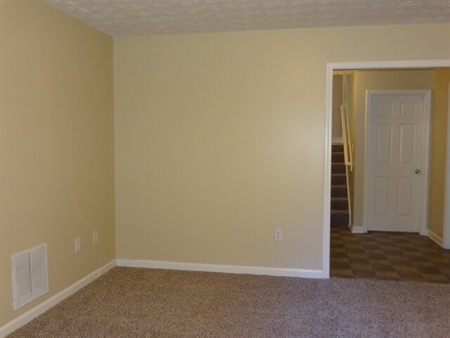 Building Photo - 718 Nottingham Dr