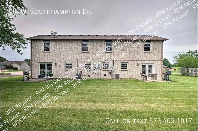 Building Photo - 534 W Southampton Dr