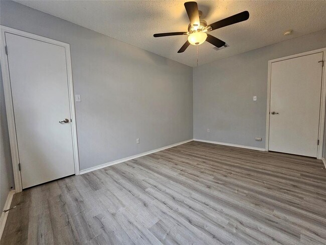 Building Photo - 1113 Stillwell Ridge