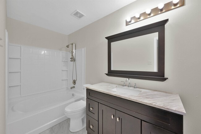 Building Photo - 24011 Pinecreek Point