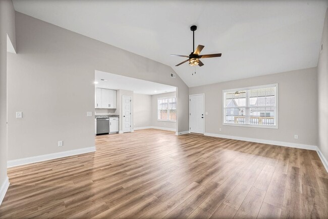 Building Photo - New Construction Three Bedroom!