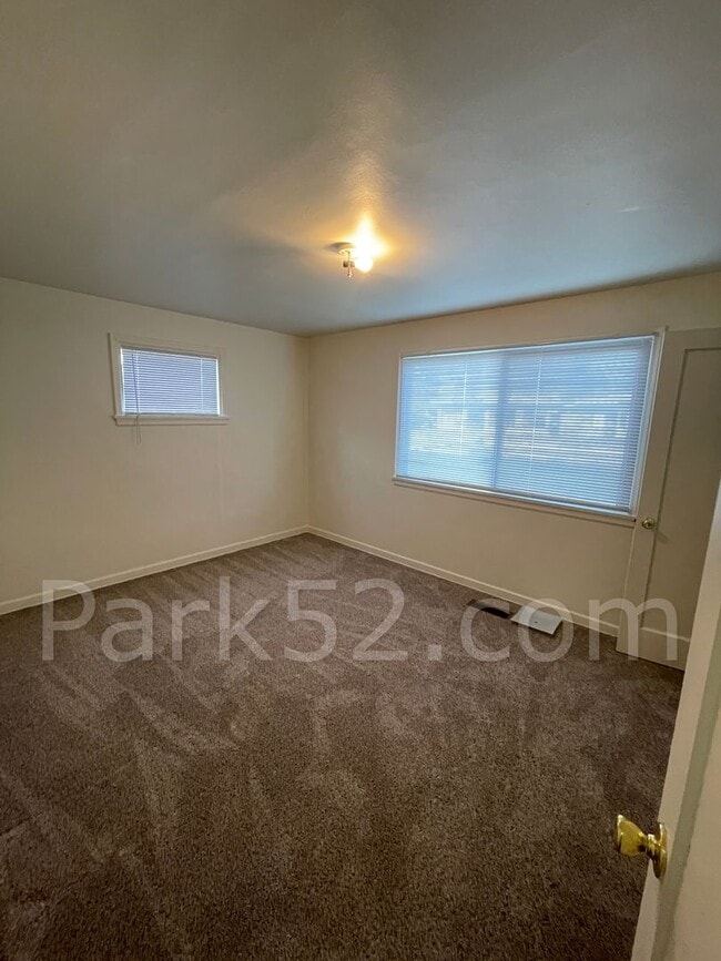 Building Photo - 9133 Veterans Dr SW