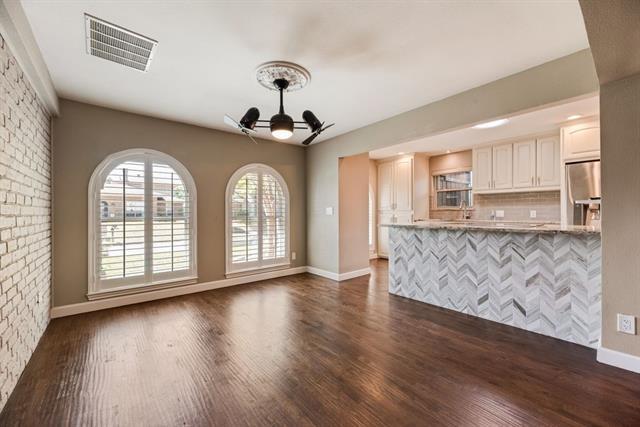 Building Photo - 2005 Papeete Dr