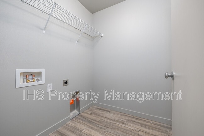 Building Photo - 513 Whitefish Ln