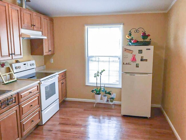 Building Photo - 3118 Trail Loop S