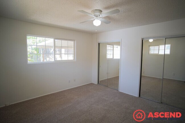 Building Photo - Darling Home in East Bakersfield!