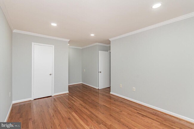 Building Photo - 12703 Dara Dr