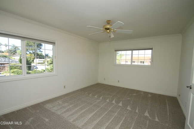 Building Photo - 186 Poplar Crest Ave