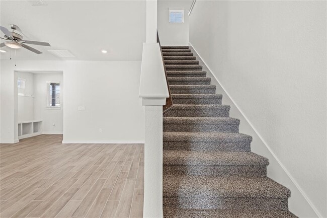 Building Photo - 187 Everglades Dr