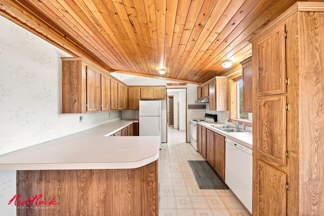 Building Photo - 408 Harmony Dr