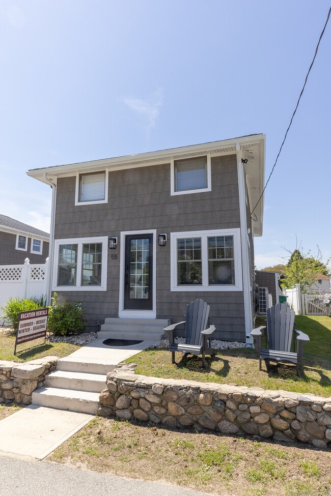 Primary Photo - 55 Swan Ave