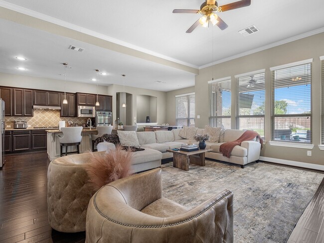 Building Photo - 24910 Meadowthorn Crest Ln