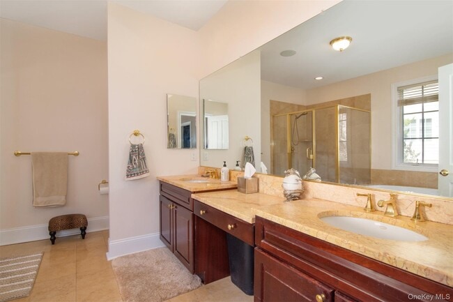 Building Photo - 9 Stony Gate Oval