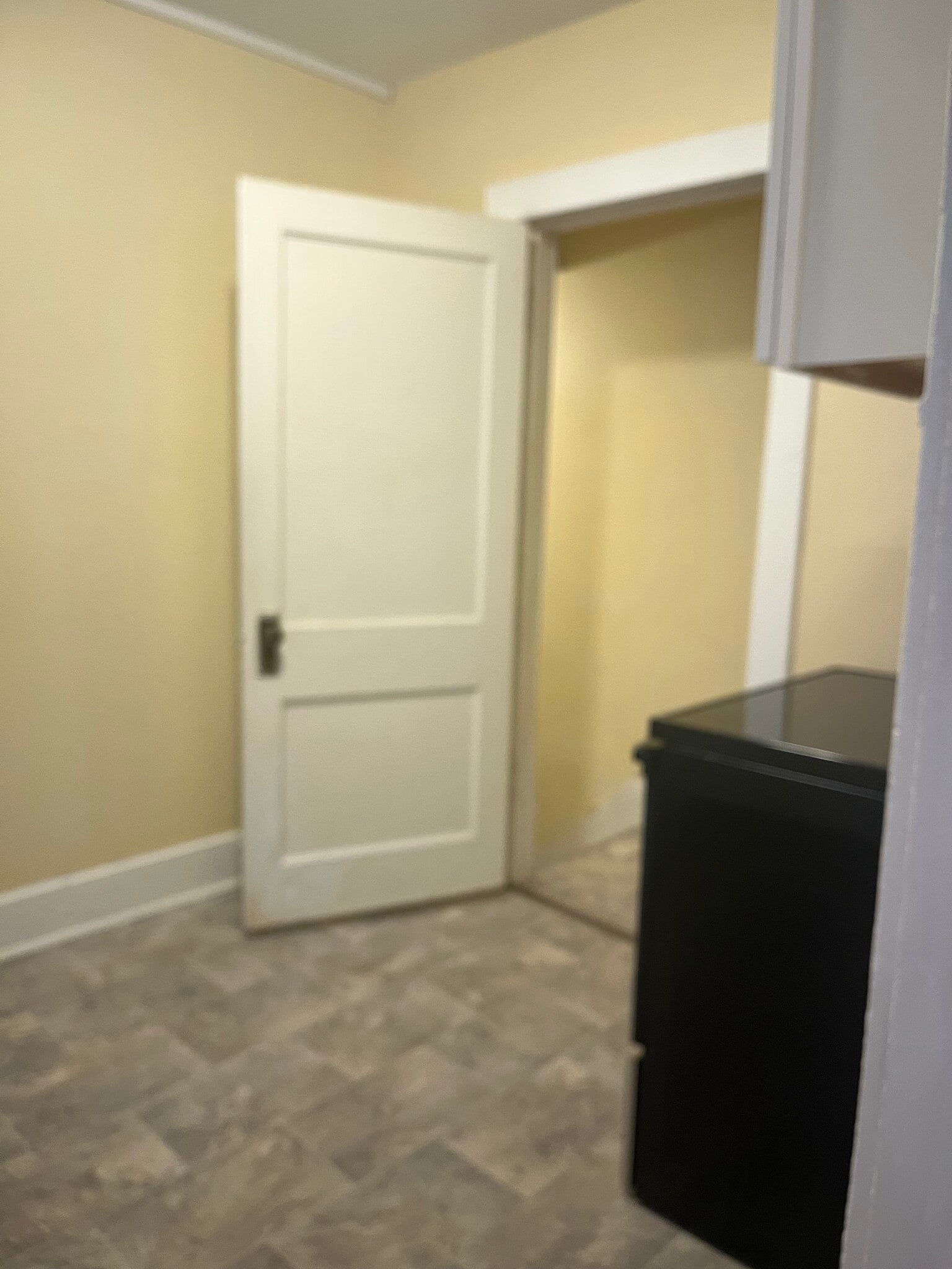 Building Photo - 412 Rafter St