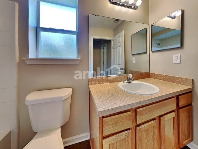 Building Photo - 96122 Stoney Glen Ct