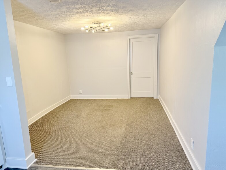 Building Photo - 2309 Cisco St