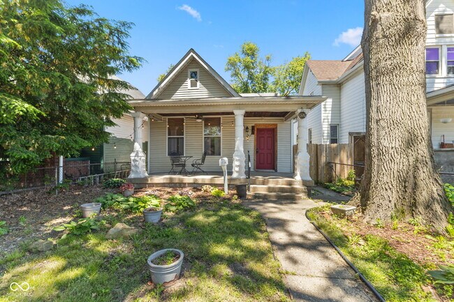 Building Photo - 1920 S Woodlawn Ave