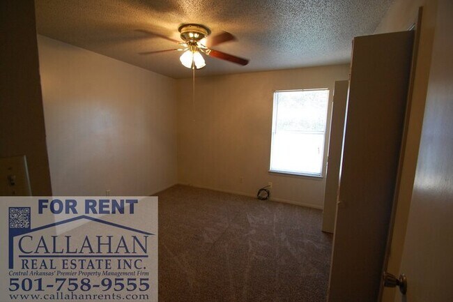 Building Photo - 114 Rimrock Pl