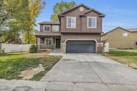 Building Photo - Beautiful 4 Bedroom 2.5 Bath Home in Lehi near Thanksgiving Point!