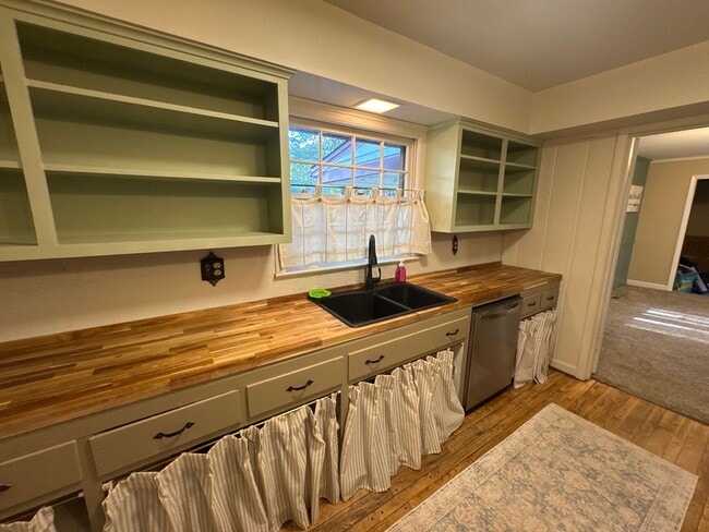 Building Photo - House in Midtown Paducah