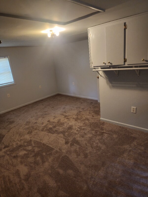 Building Photo - 44 Wayside Dr SW