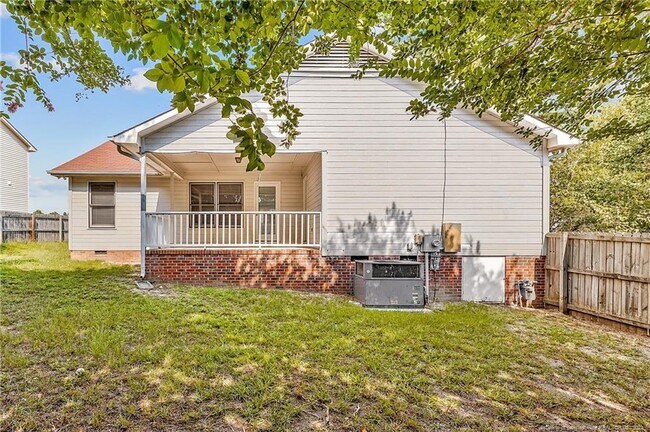 Building Photo - 3 Bed, 2 Bath Nest In Beaver Run