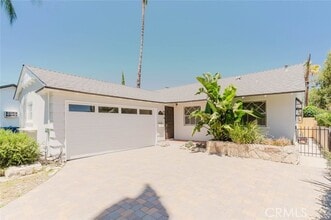 Building Photo - 7114 Cantaloupe Ave