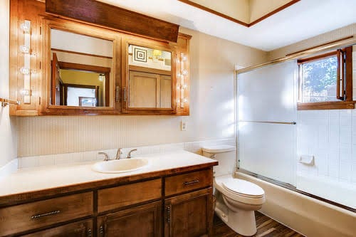 Building Photo - 650 Freeland Ct