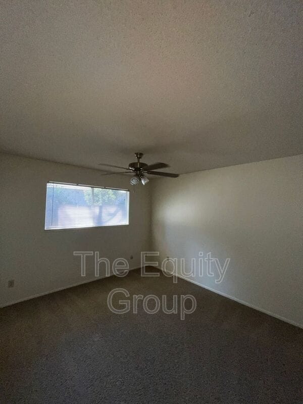Building Photo - 306 N Westfield St