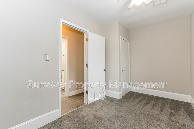 Building Photo - 811 Wesley Ave
