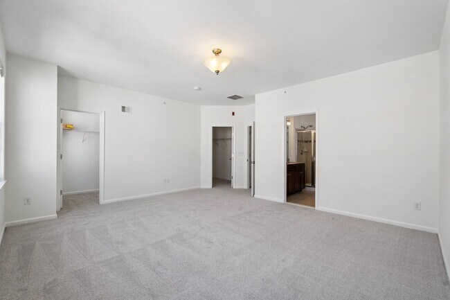 Building Photo - 24682 Lynette Springs Ter
