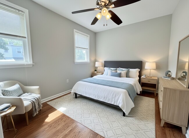 Building Photo - 222 Milligan St