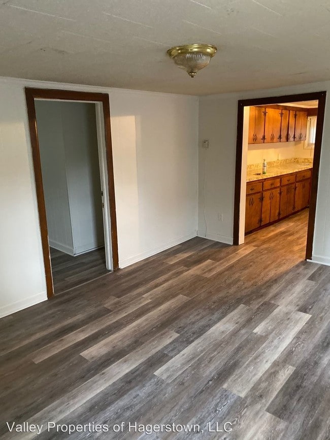 Building Photo - 2 br, 1 bath House - 24 Brent Street