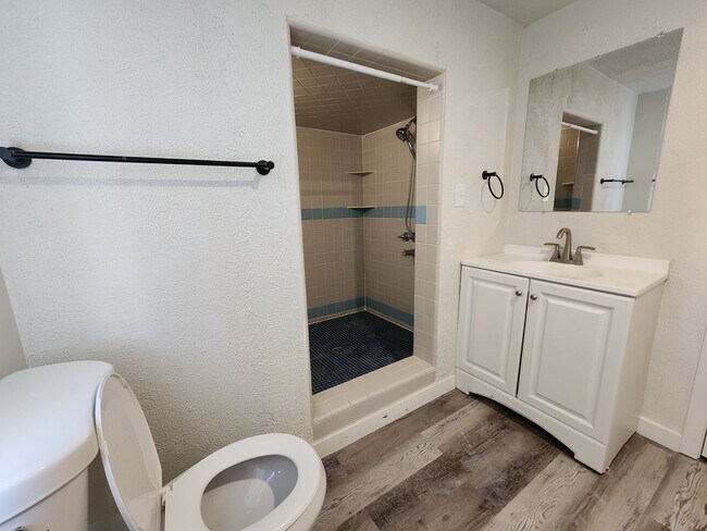 Building Photo - Affordable House! Large Dog OK! FREE 1 month hold option!