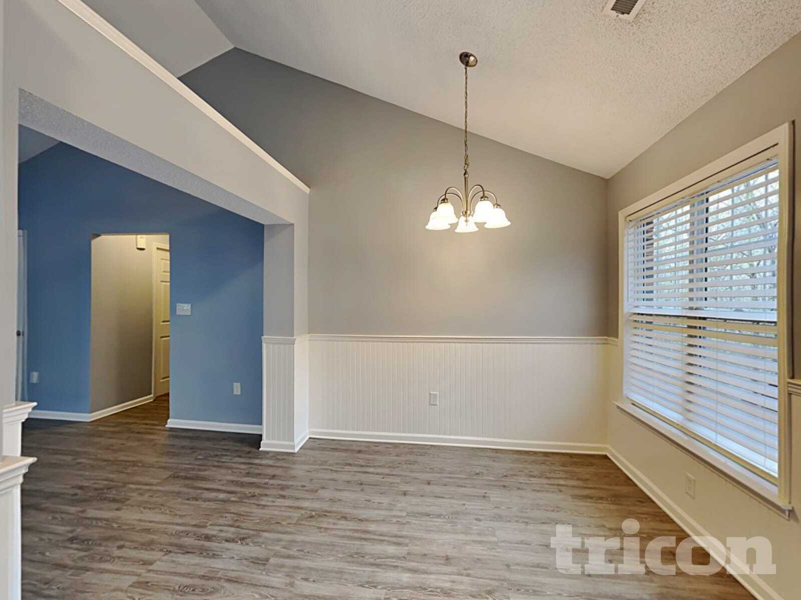 Building Photo - 7284 Green Meadow Ct