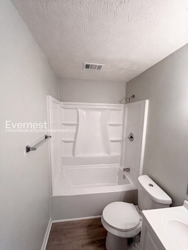 Building Photo - 1236 Claywill Cir