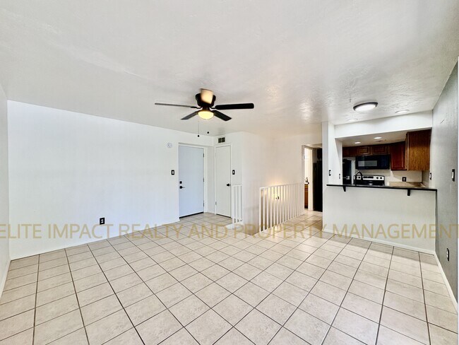 Building Photo - 1620 N Wilmot Rd