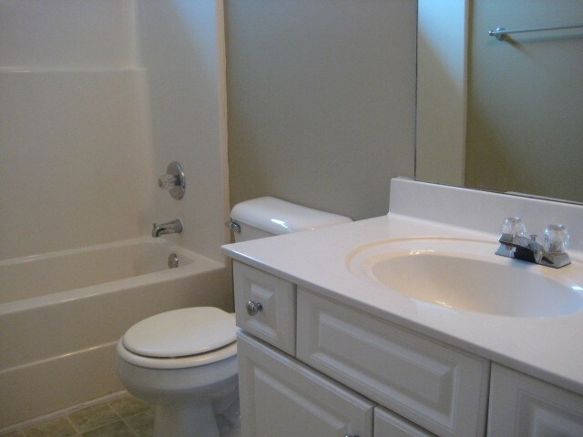 Building Photo - 112 Settlers Way