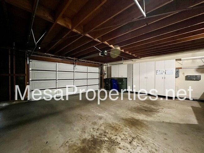 Building Photo - 5193 Steamboat Dr