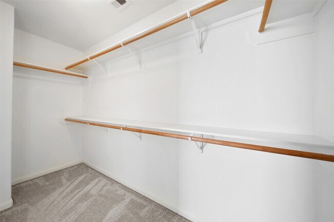 Building Photo - 10889 South Lake Mist Lane