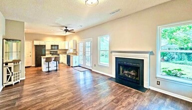 Building Photo - 94 Blairmore Dr