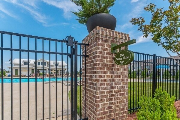 Building Photo - 1037 Ewell Farm Dr