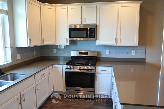Building Photo - 3977 W Penstemon Wy