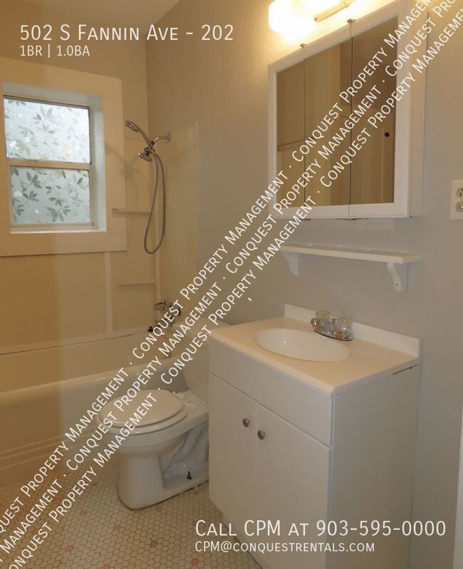 Building Photo - Charming 1 Bedroom Apartment in Tyler!