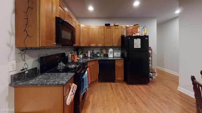 Building Photo - 4 br, 2 bath Duplex - 1803 W BERKS ST Unit 1